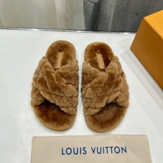 Louis Vuitton Slippers